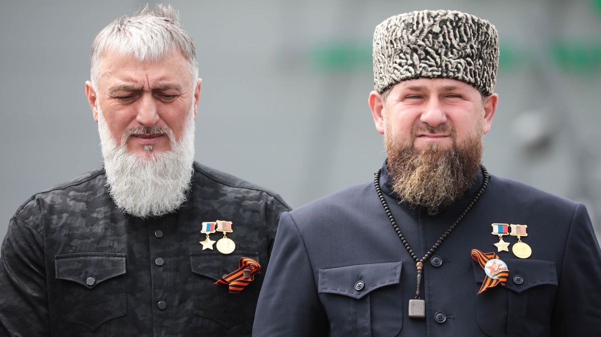 Kadyrovova pravá ruka Dělimchanov byl zasažen na Ukrajině. Není jasné, zda žije